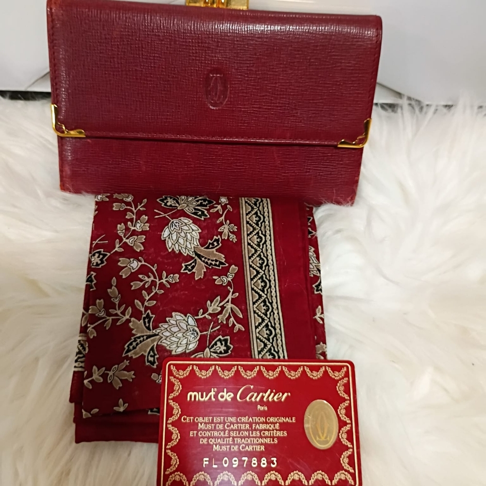 Cartier Deep Red Leather caselock Wallet Bundle